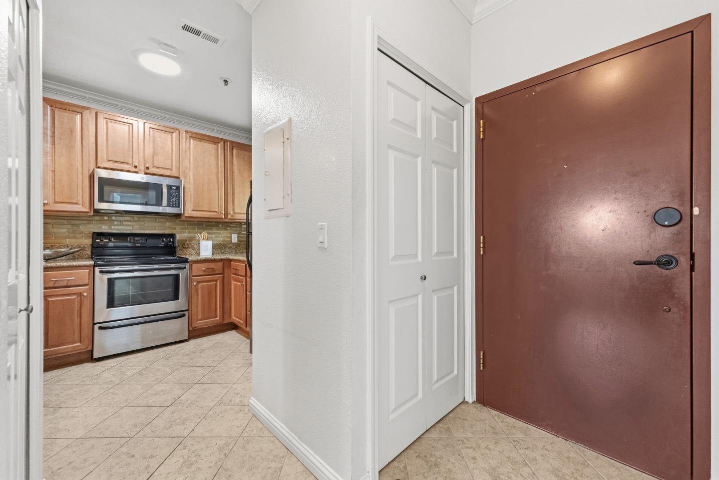 Photo #12: ML82049056 Listing: Photo #12