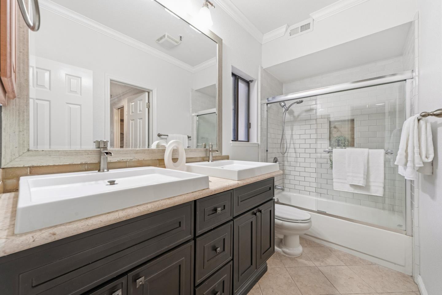 Photo #17: ML82049056 Listing: Photo #17