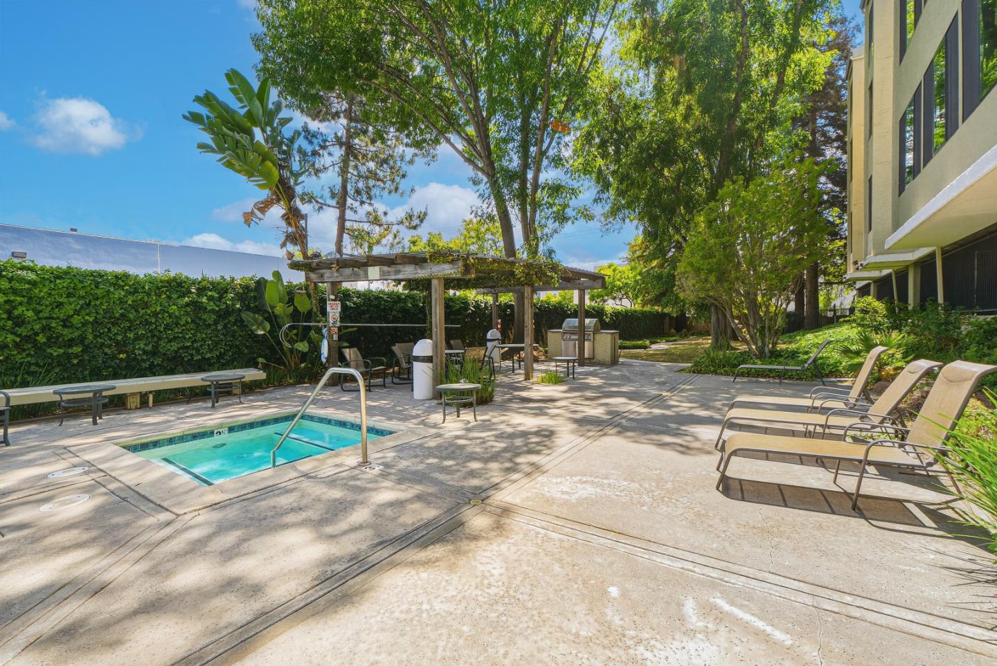 Photo #28: ML82049056 Listing: Photo #28