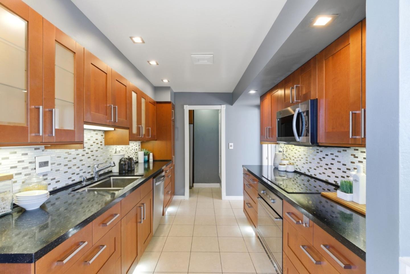 Photo #3: ML82049060 Listing: Photo #3