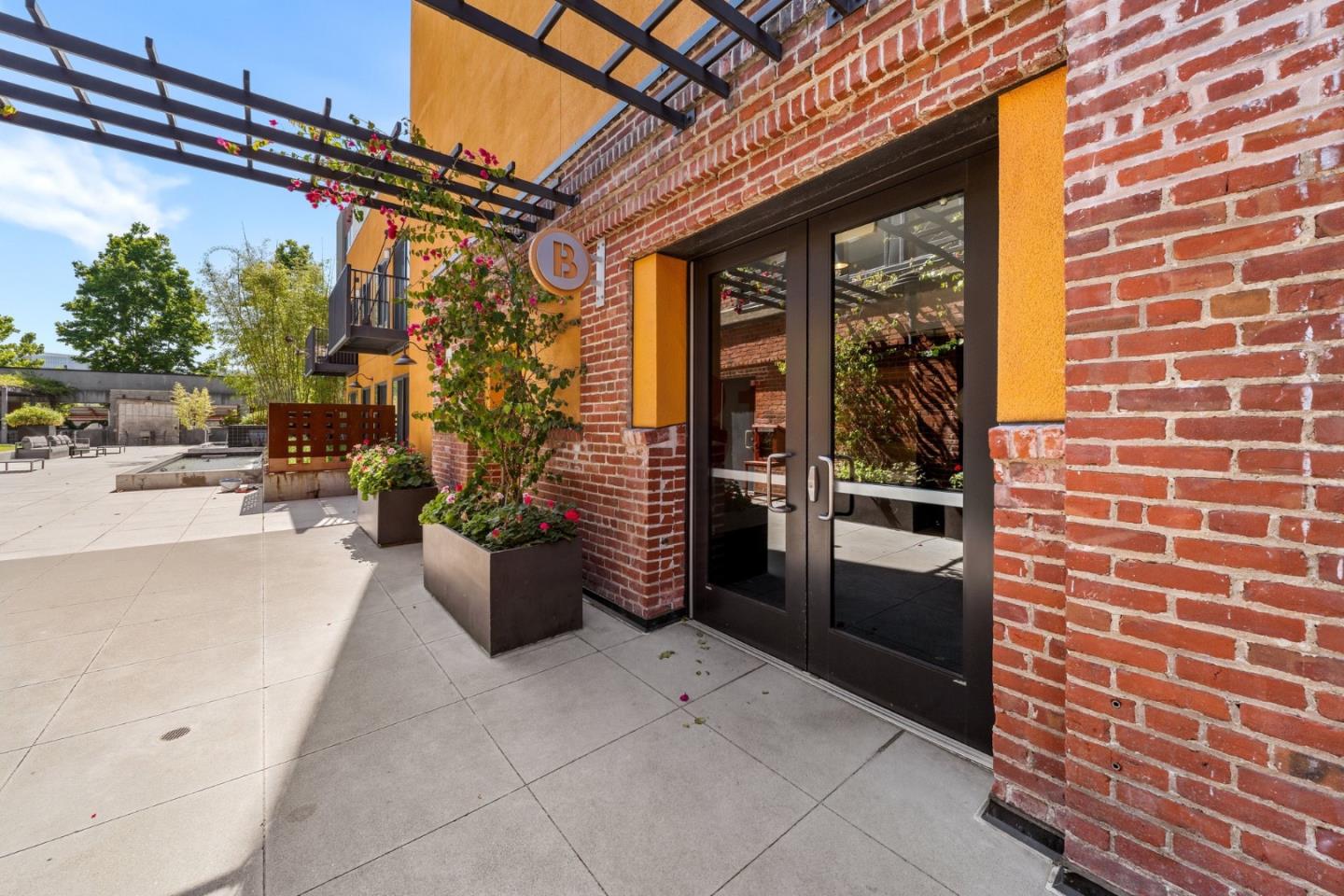 Photo #23: ML82049084 Listing: Photo #23