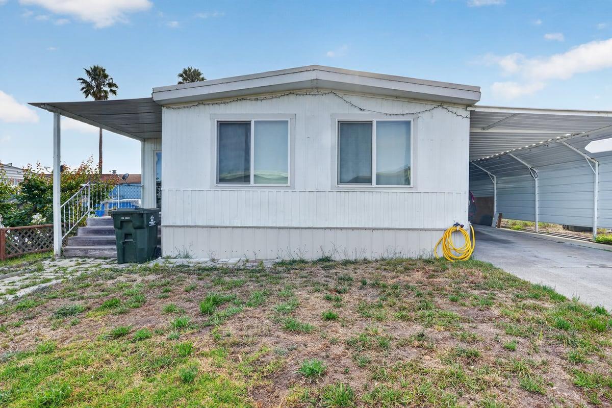 255 E Bolivar 39, Salinas, CA 93906, Photo 2