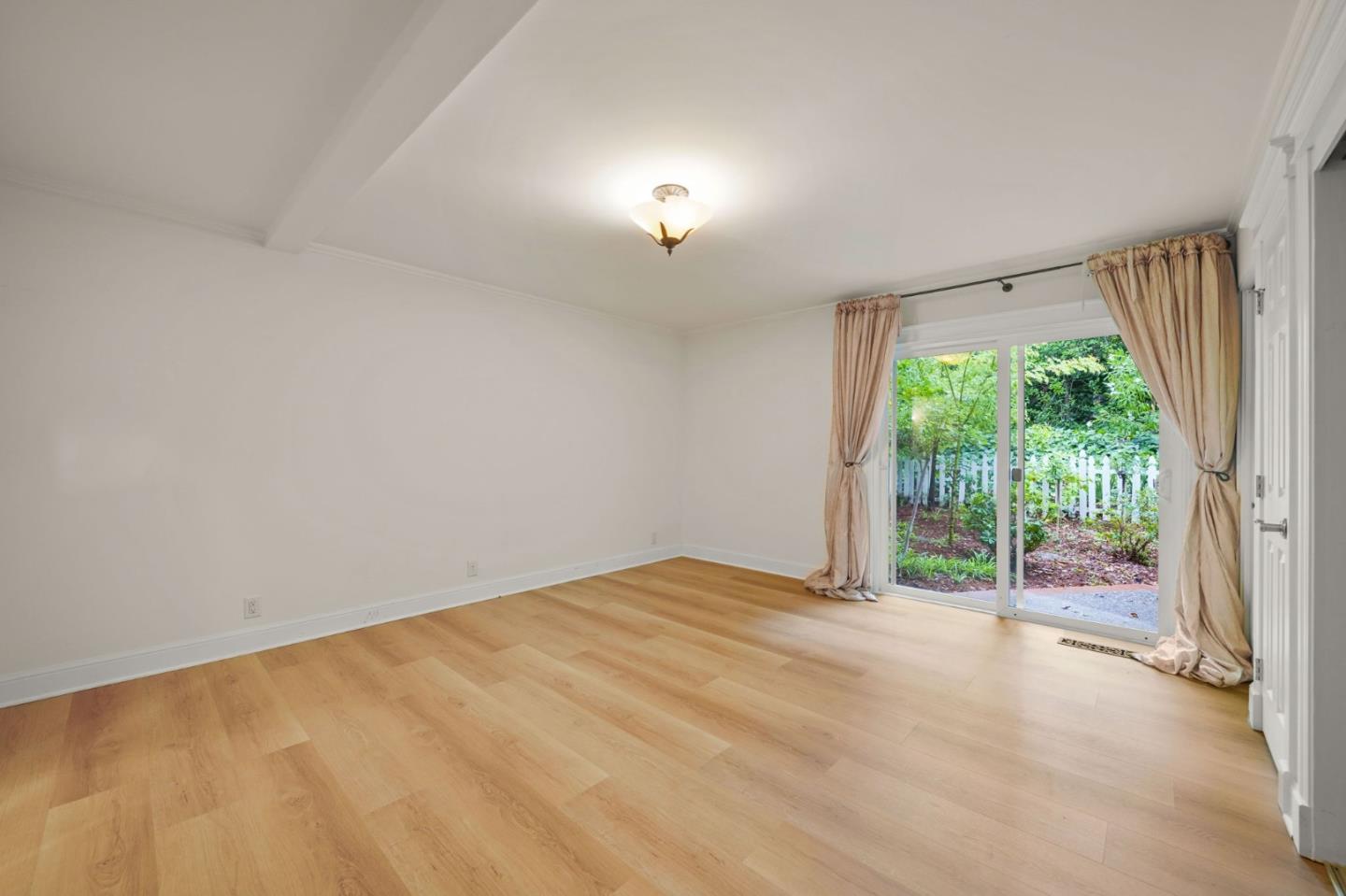 Photo #19: ML82049098 Listing: Photo #19