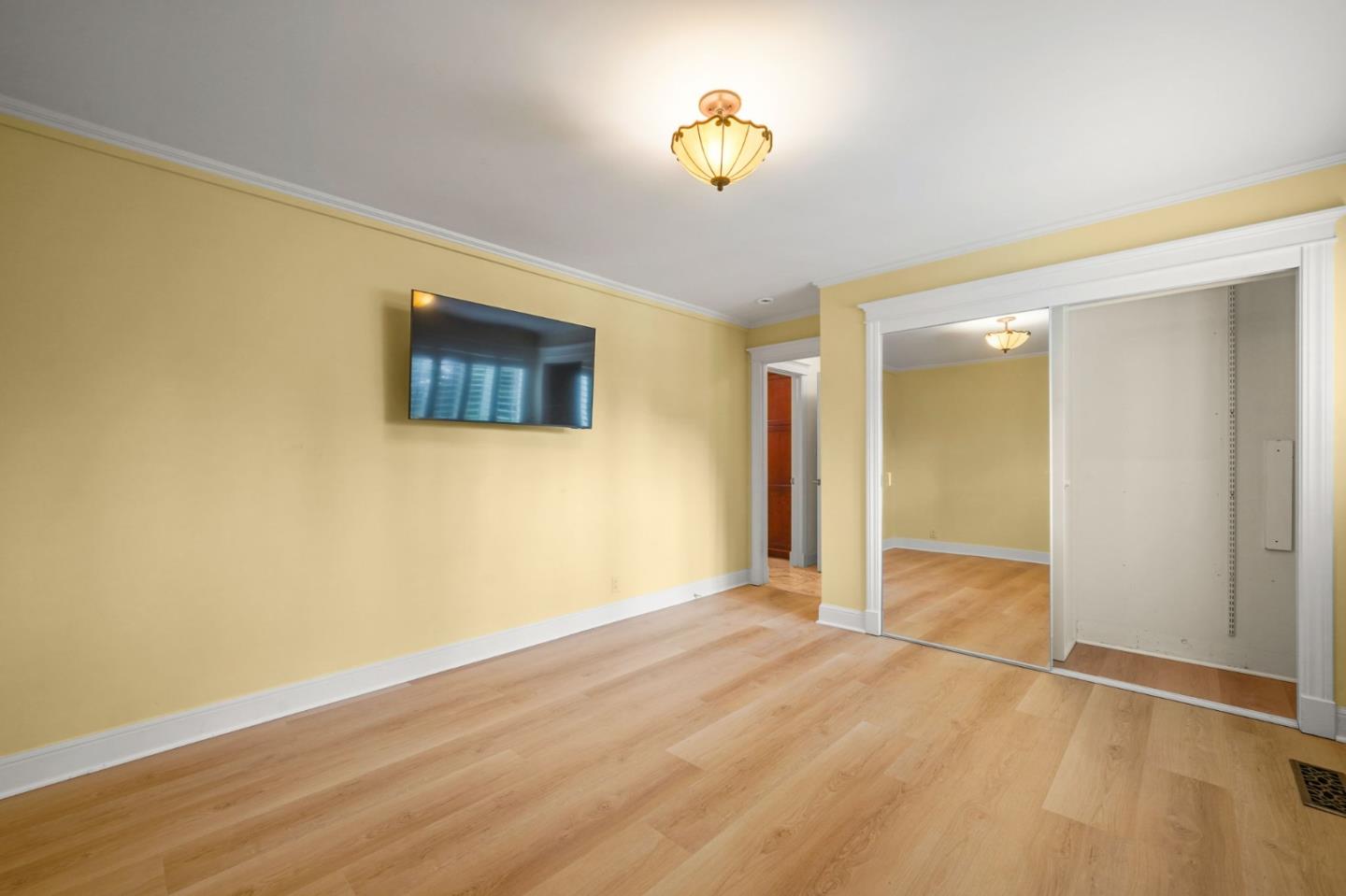 Photo #22: ML82049098 Listing: Photo #22