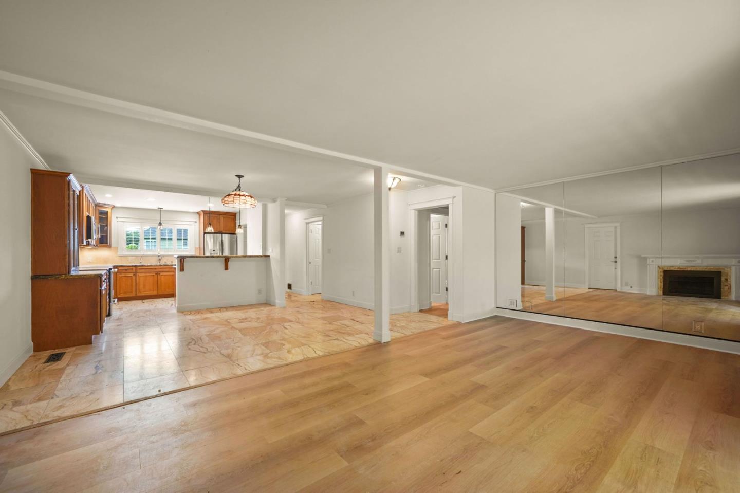 Photo #5: ML82049098 Listing: Photo #5