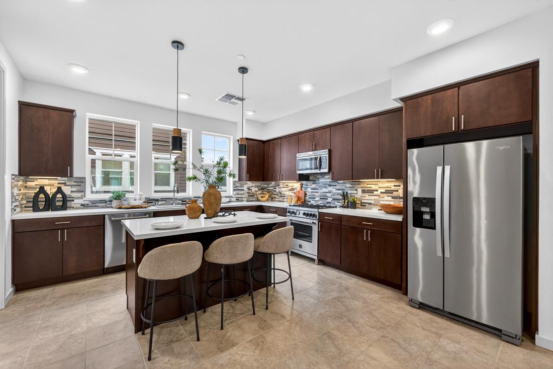 Photo #15: ML82049102 Listing: Photo #15