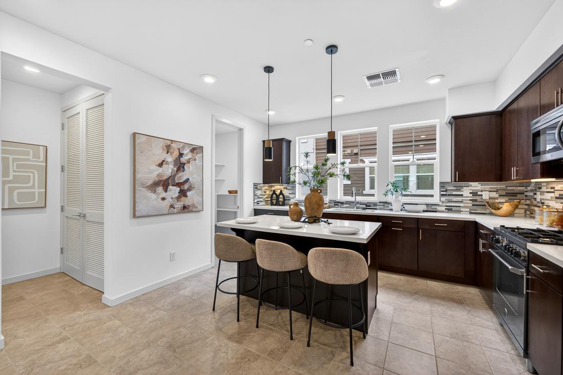 Photo #16: ML82049102 Listing: Photo #16
