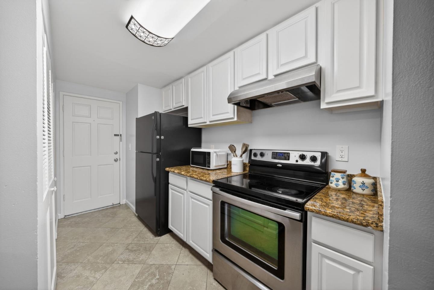 Photo #10: ML82049108 Listing: Photo #10