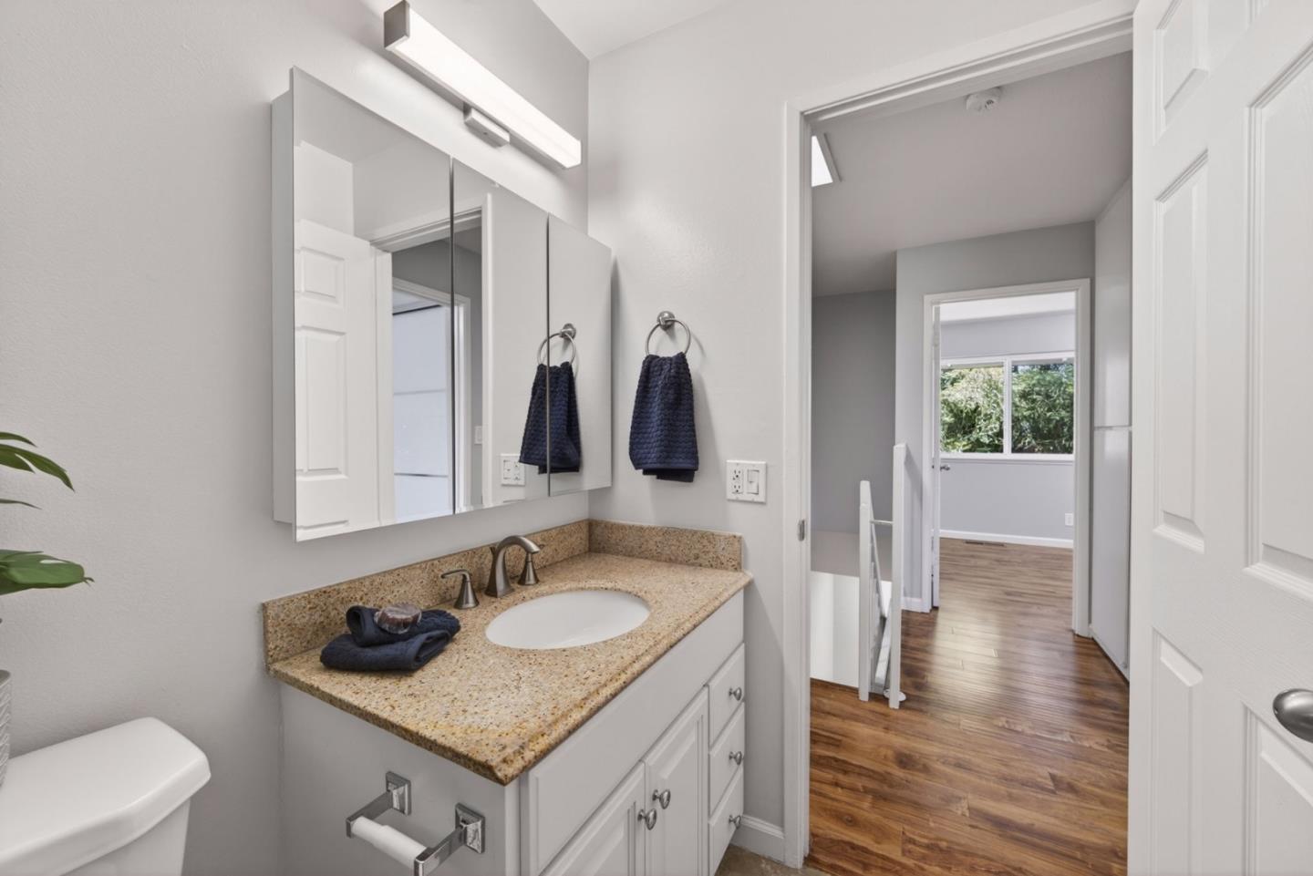Photo #25: ML82049108 Listing: Photo #25