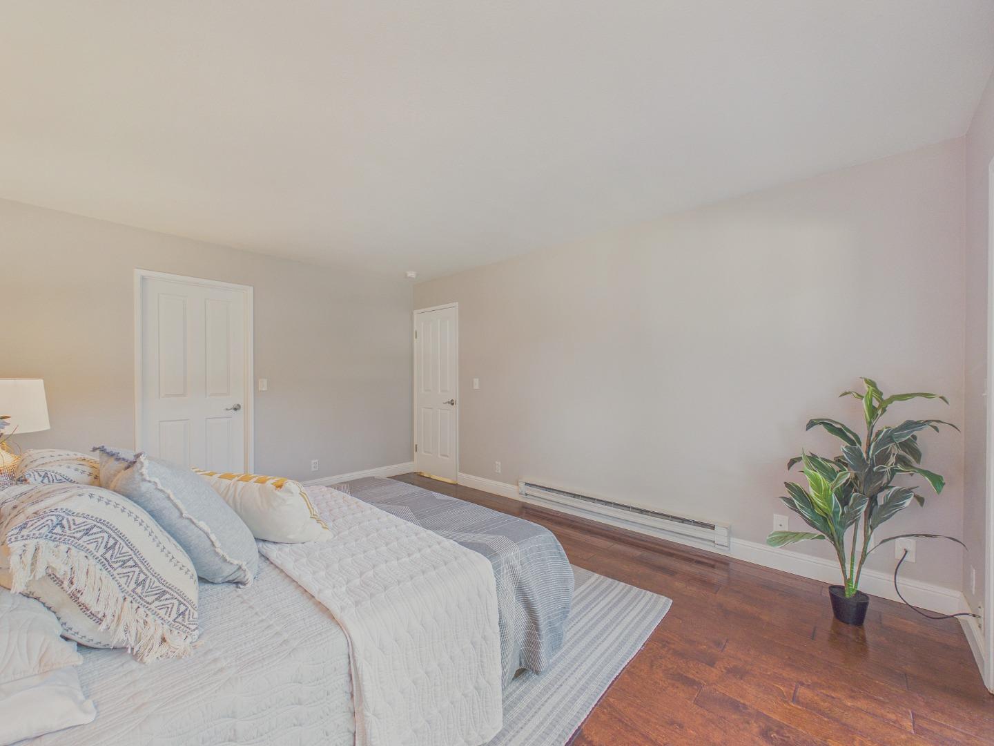 Photo #5: ML82049120 Listing: Photo #5