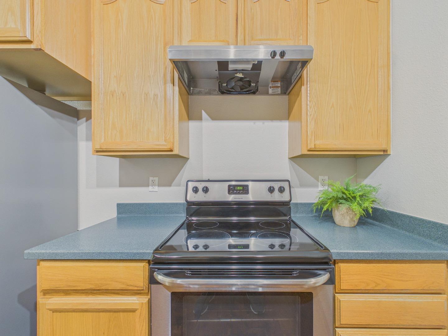 Photo #9: ML82049120 Listing: Photo #9