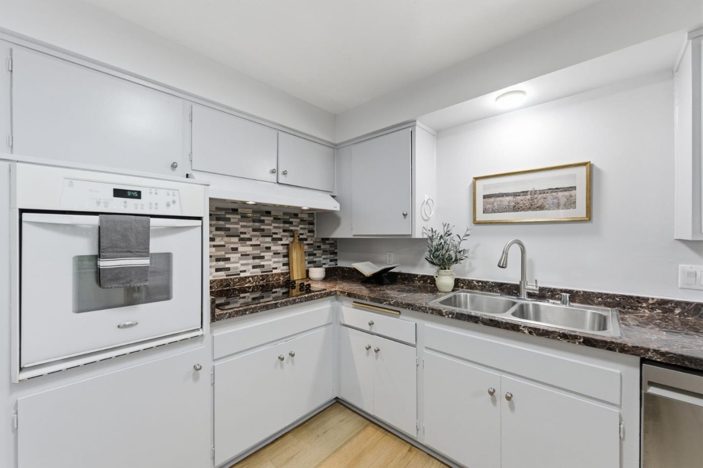 Photo #4: ML82049150 Listing: Photo #4