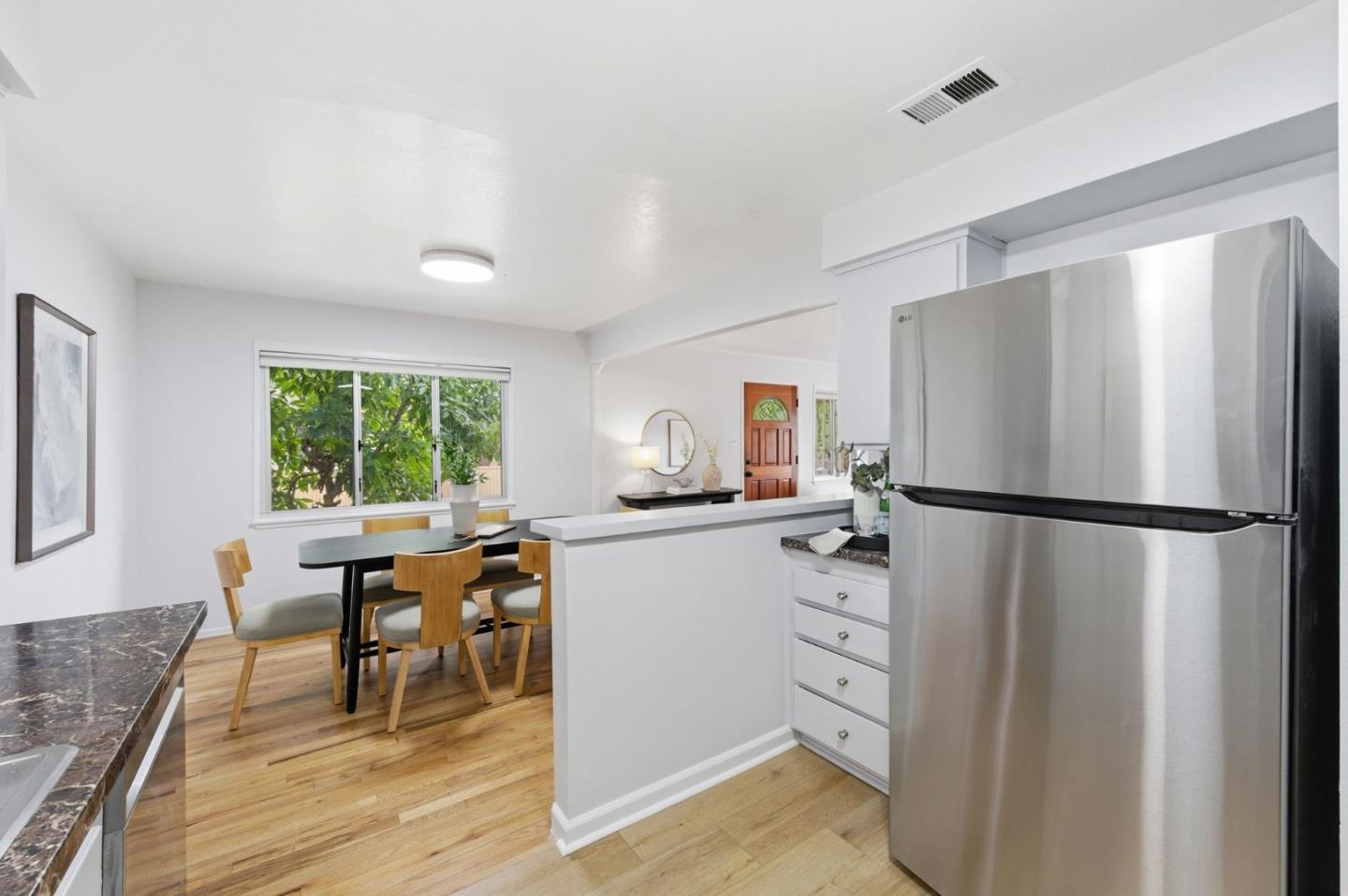 Photo #5: ML82049150 Listing: Photo #5