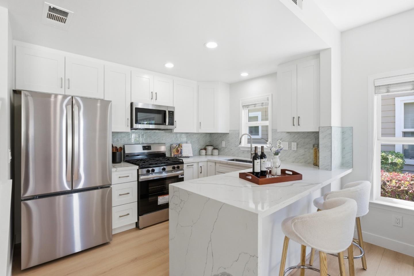 Photo #6: ML82049163 Listing: Photo #6