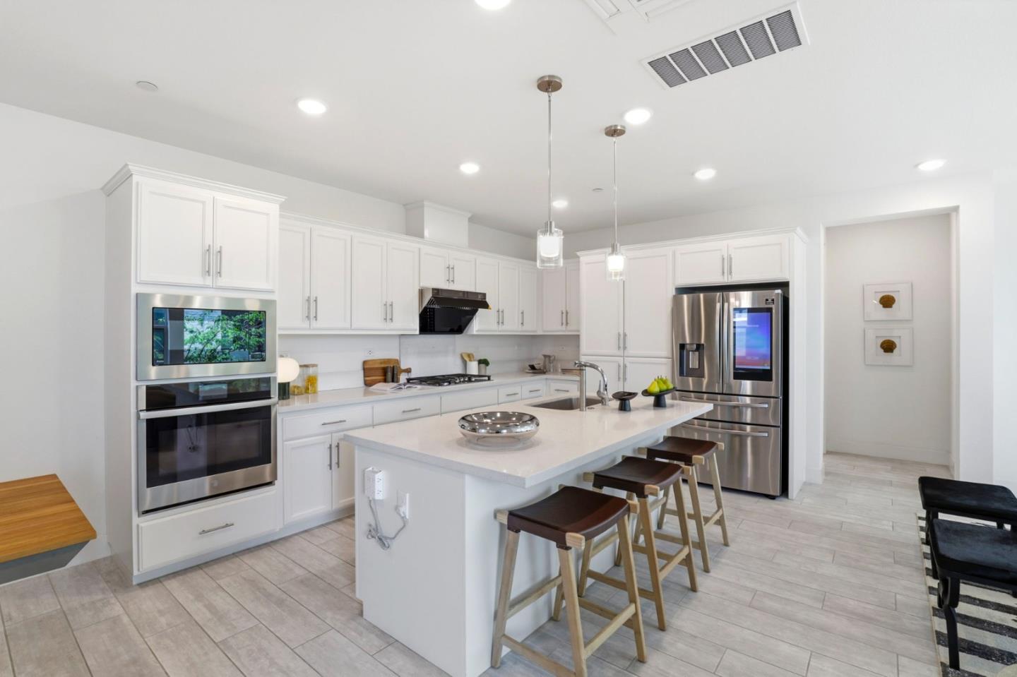 Photo #8: ML82049181 Listing: Photo #8