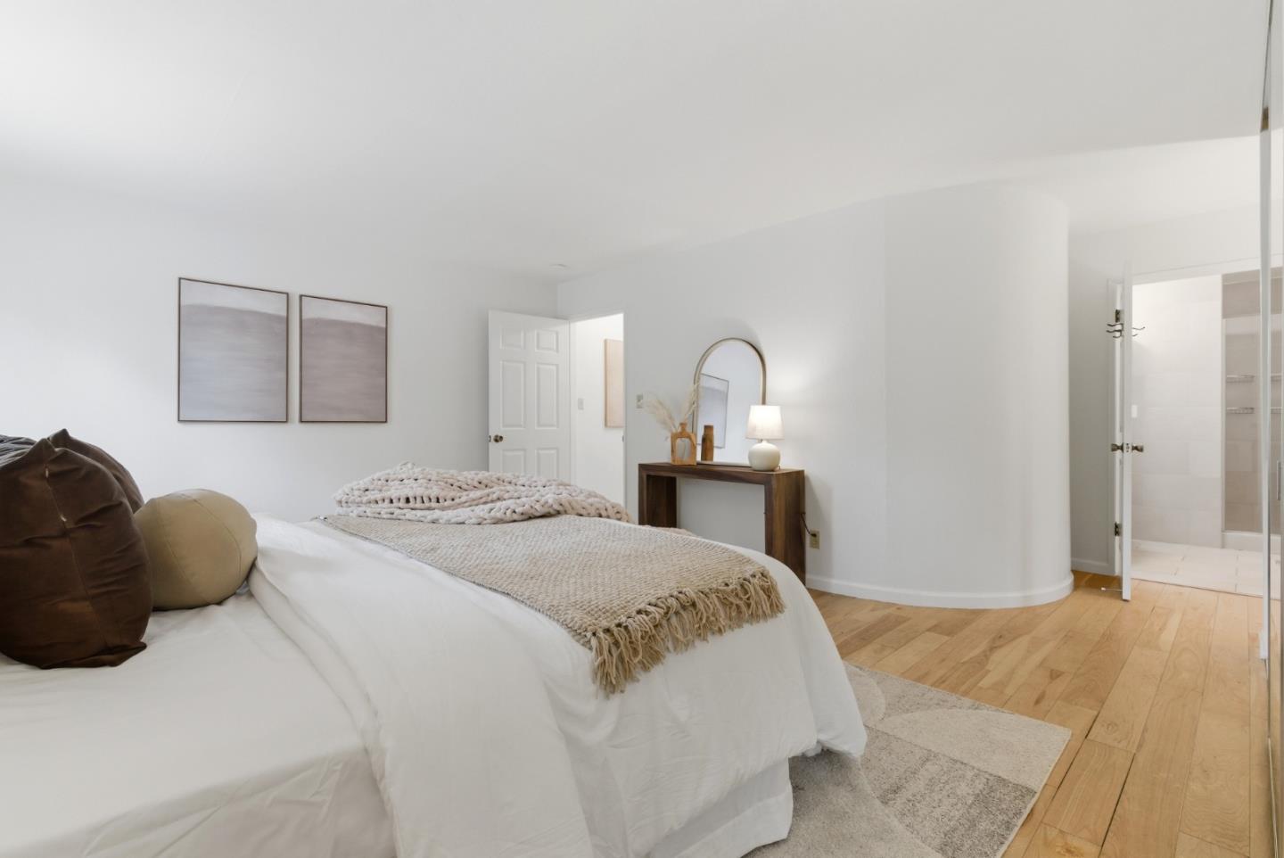 Photo #17: ML82049183 Listing: Photo #17