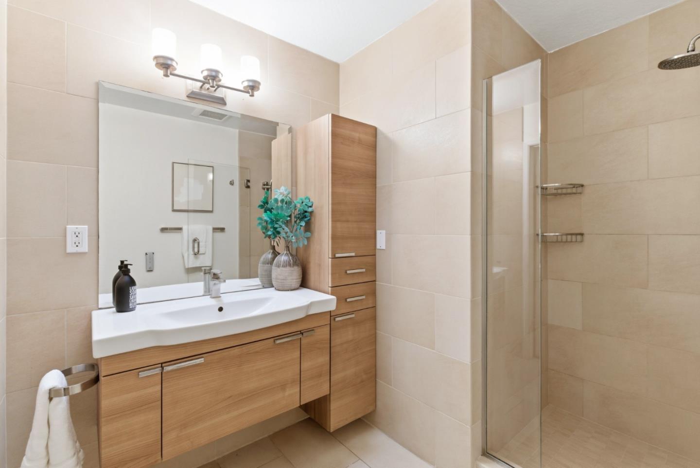 Photo #18: ML82049183 Listing: Photo #18