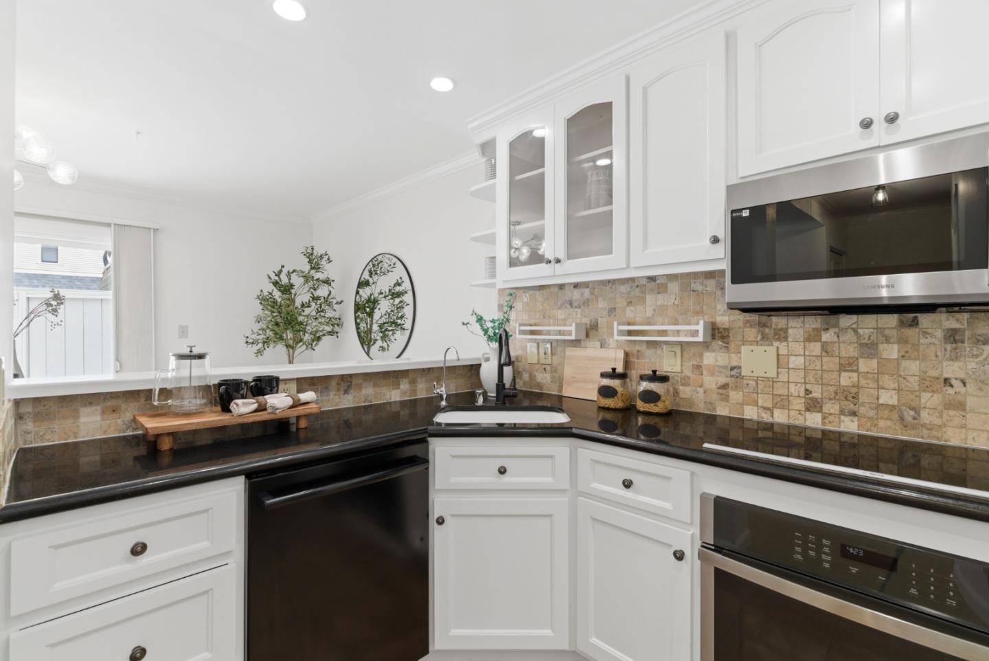 Photo #9: ML82049183 Listing: Photo #9