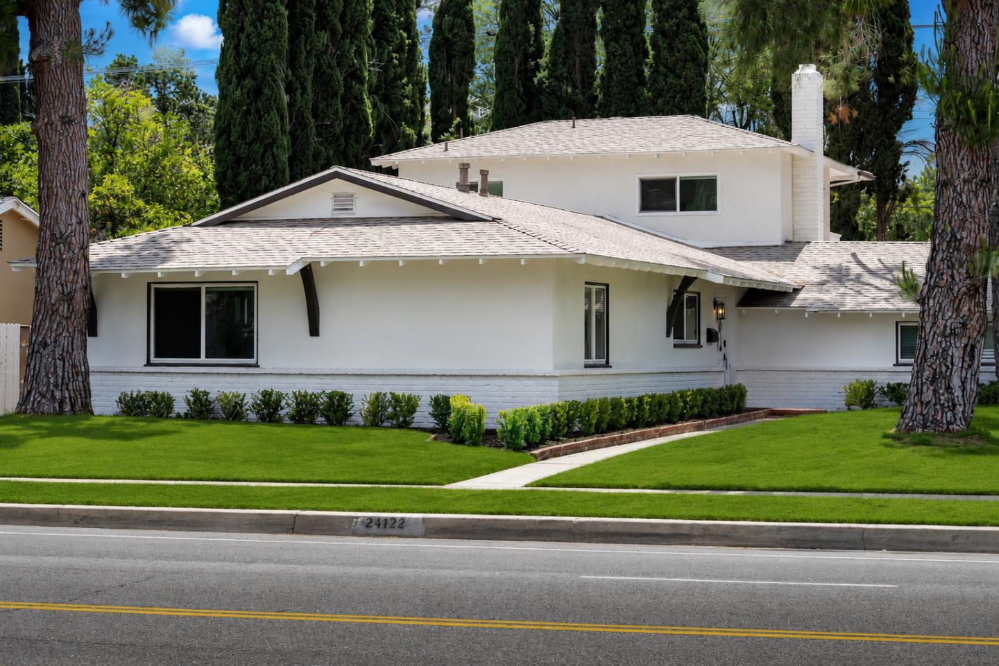 24022 Vanowen St, Los Angeles, CA 91307 photo 3