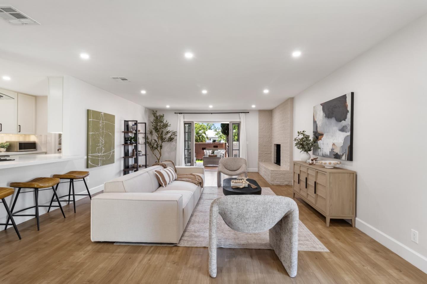 24022 Vanowen St, Los Angeles, CA 91307 photo 8