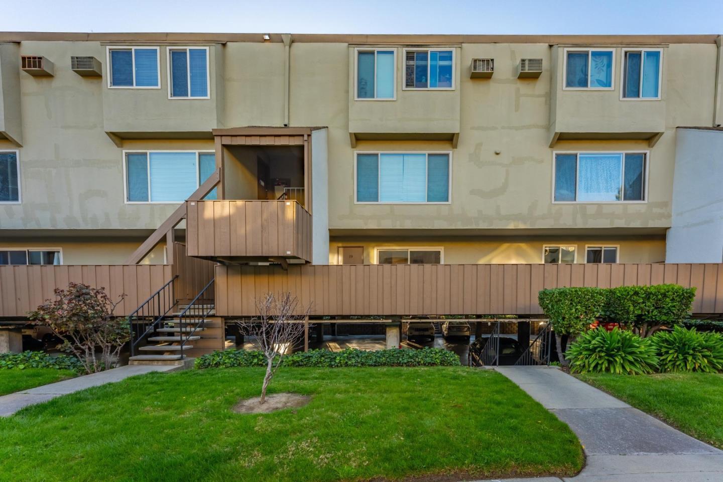 Photo #1: ML82049213 Listing: Photo #1
