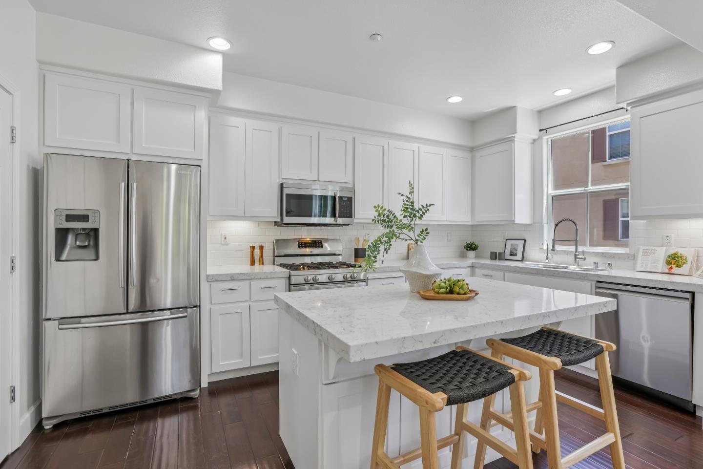 Photo #11: ML82049248 Listing: Photo #11