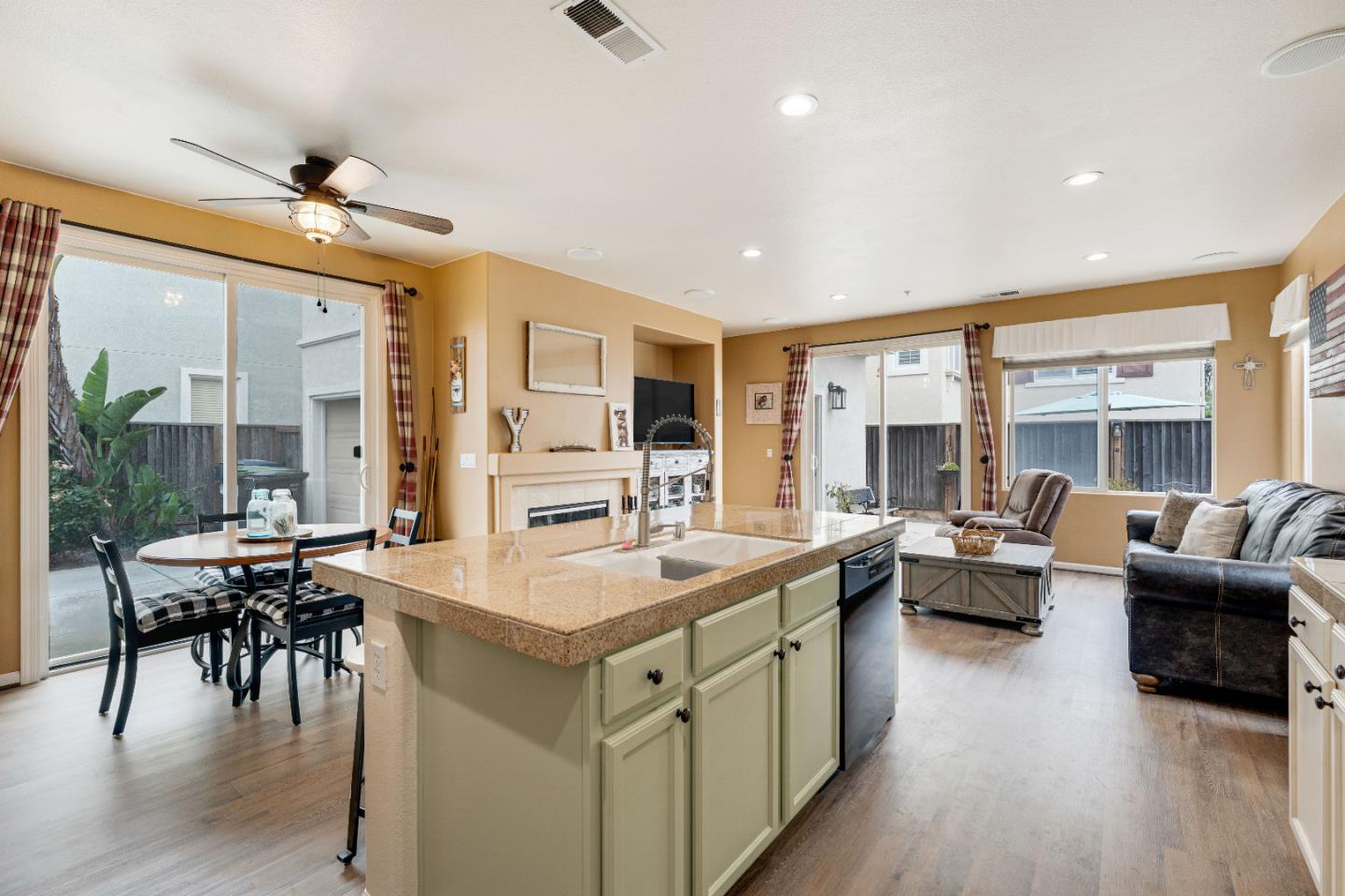 75 Paseo DR, Watsonville, CA 95076, Photo 6
