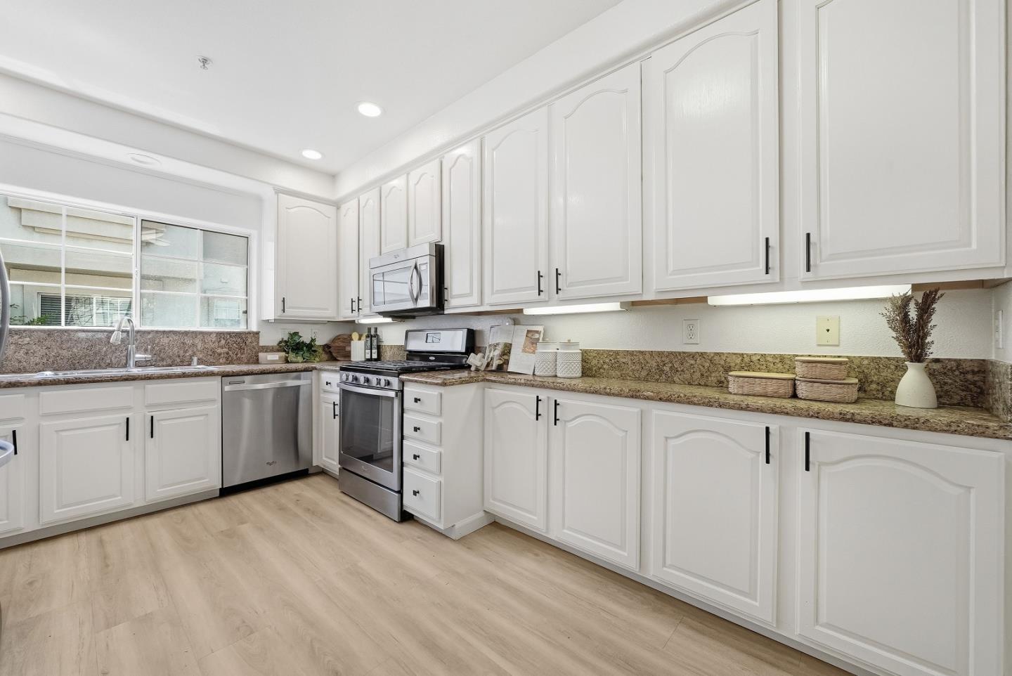 Photo #9: ML82049273 Listing: Photo #9