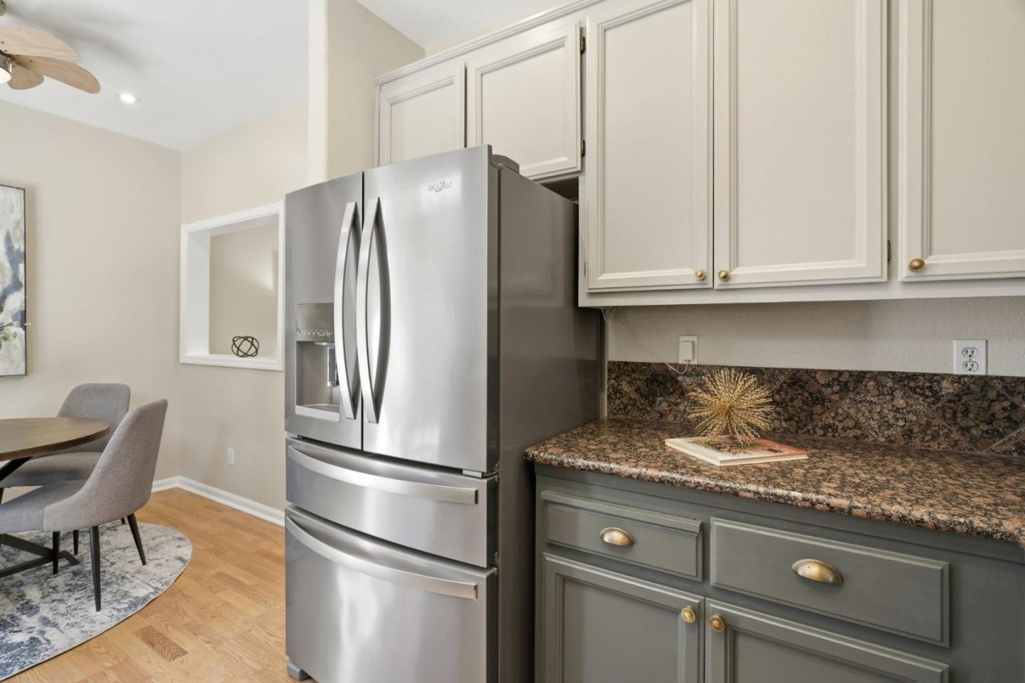 Photo #16: ML82049274 Listing: Photo #16