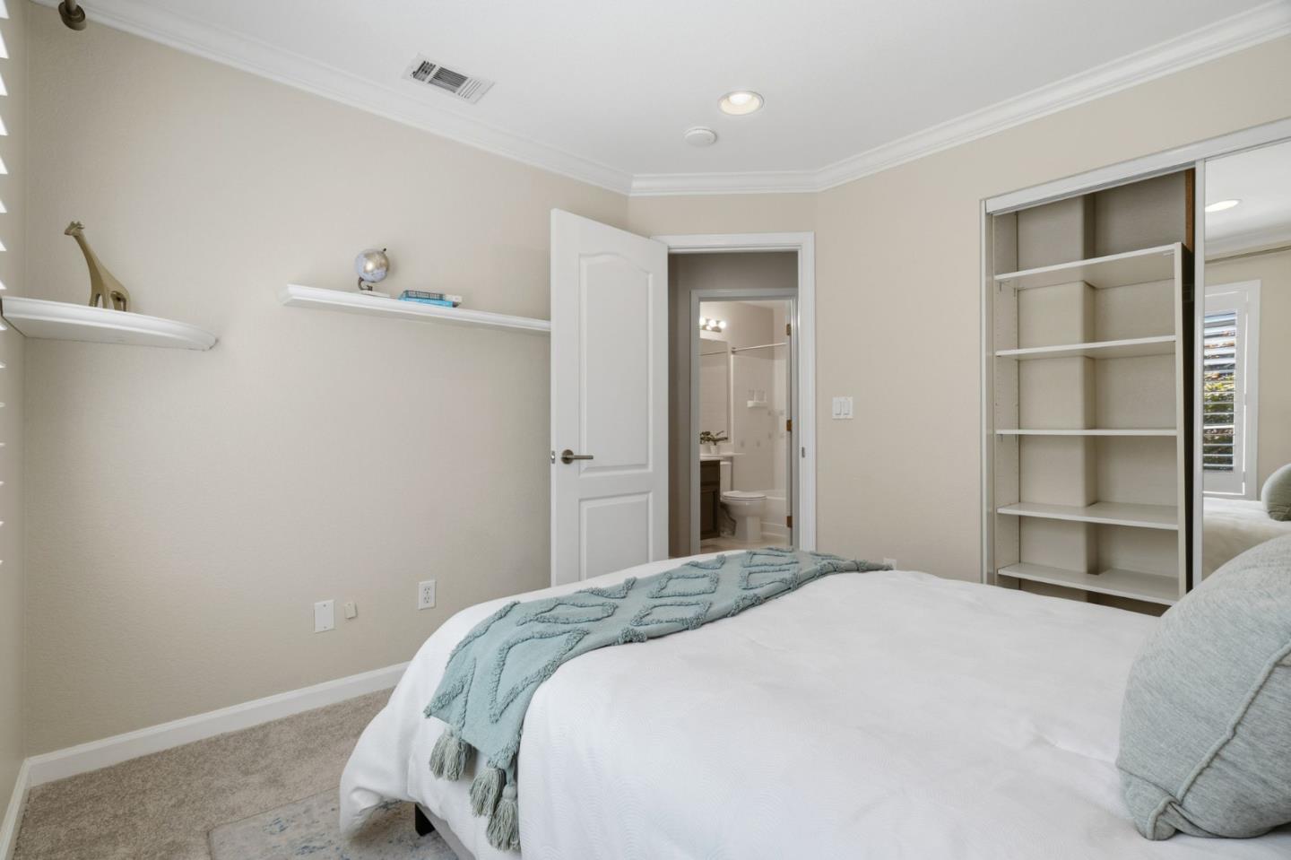 Photo #30: ML82049274 Listing: Photo #30