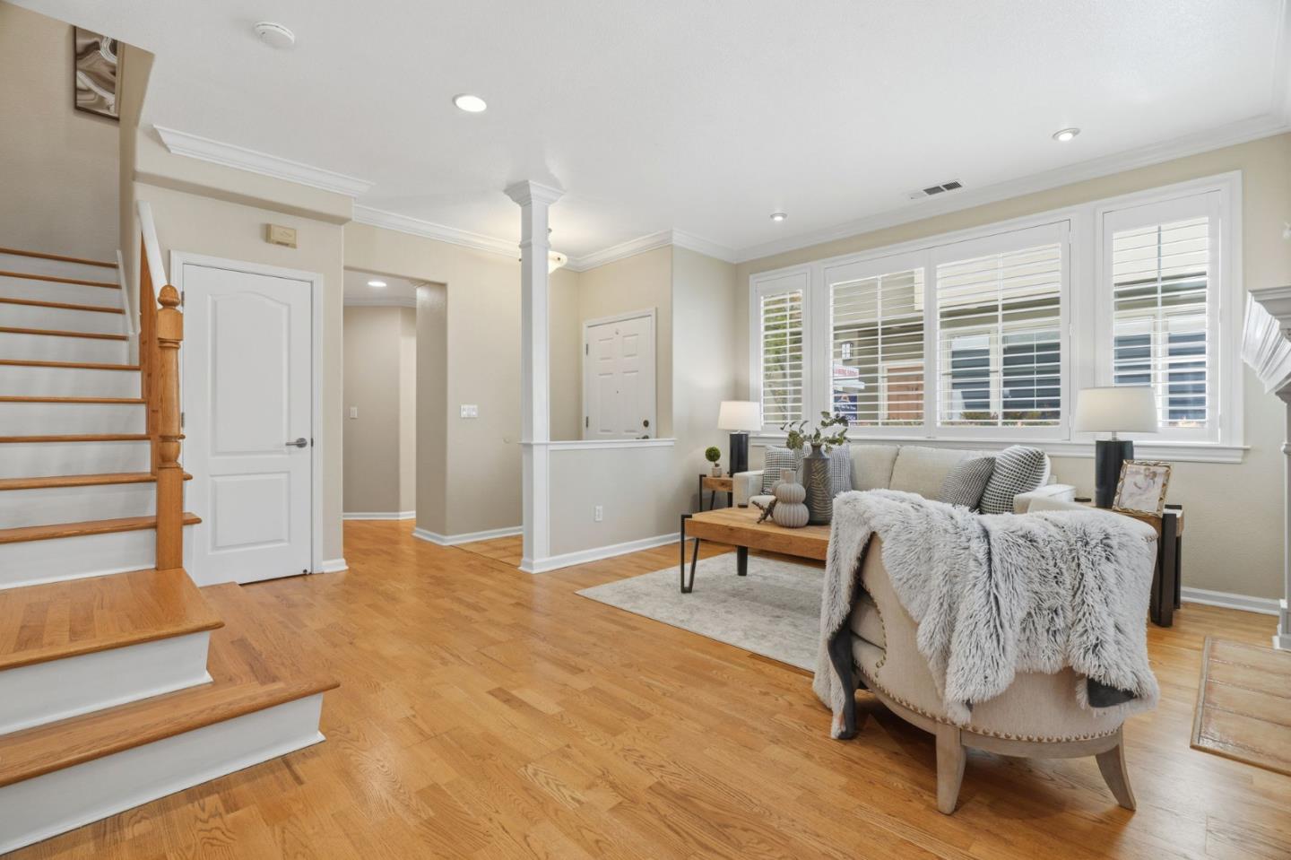 Photo #4: ML82049274 Listing: Photo #4
