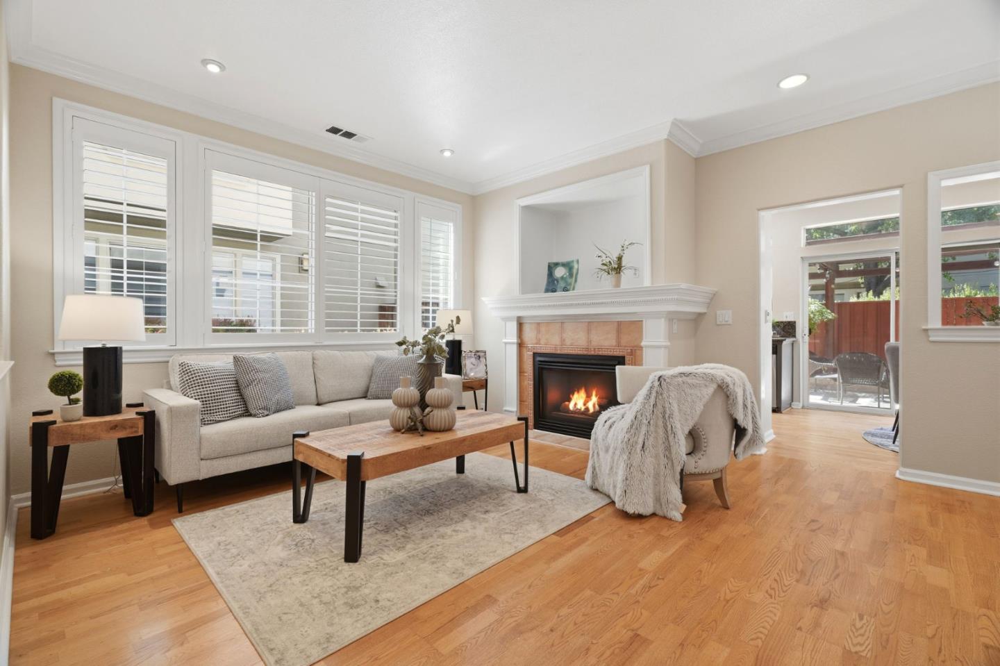 Photo #6: ML82049274 Listing: Photo #6