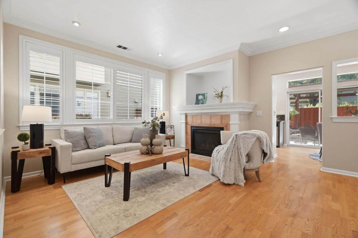 Photo #7: ML82049274 Listing: Photo #7
