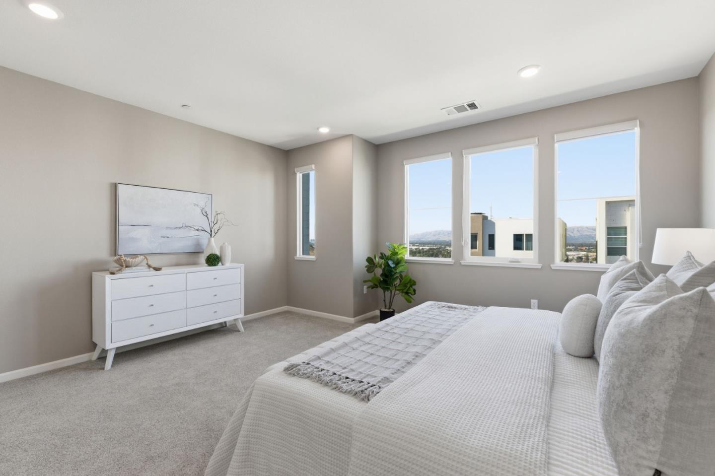 Photo #14: ML82049296 Listing: Photo #14