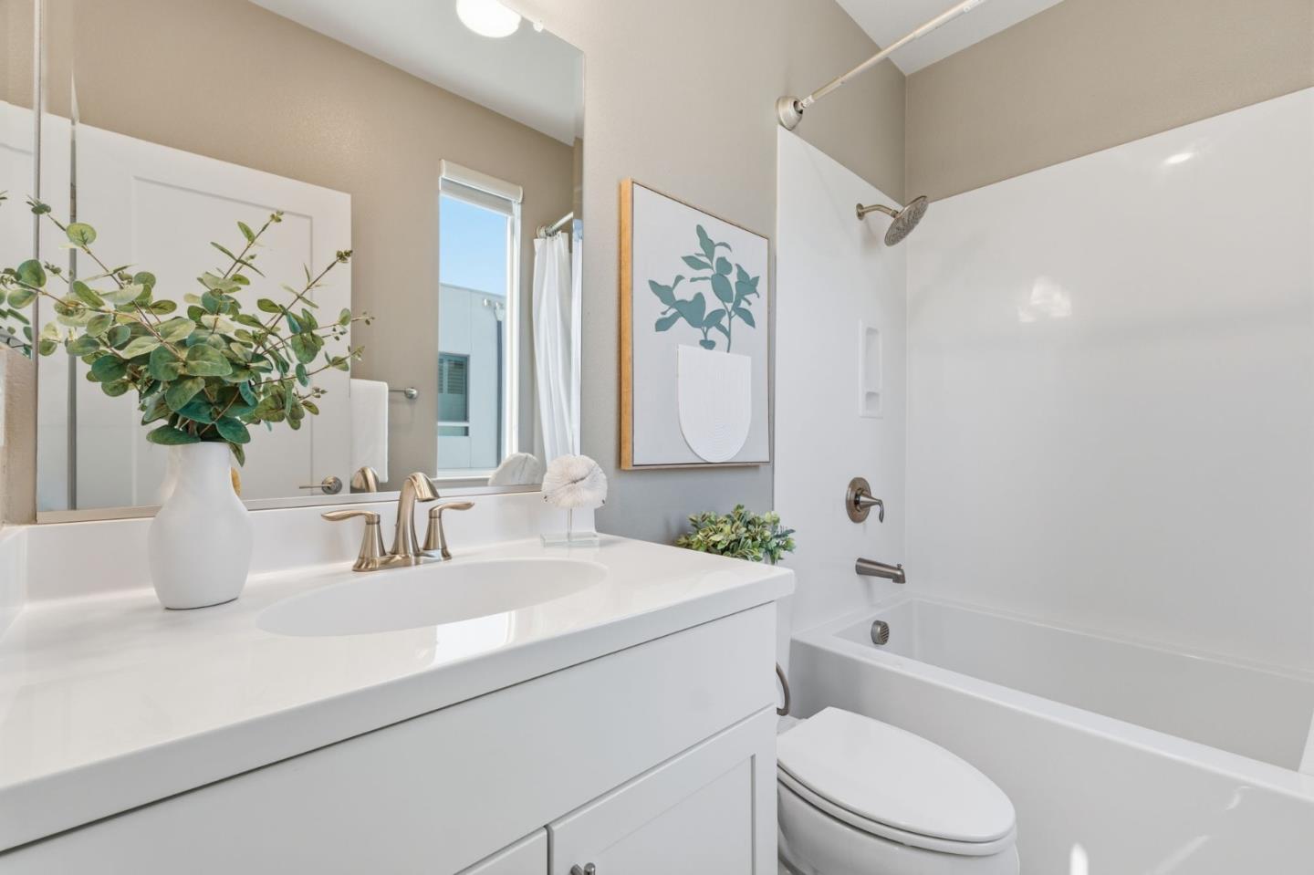 Photo #18: ML82049296 Listing: Photo #18