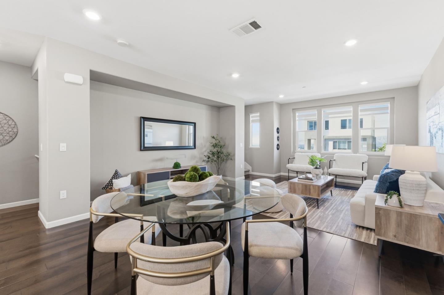 Photo #7: ML82049296 Listing: Photo #7