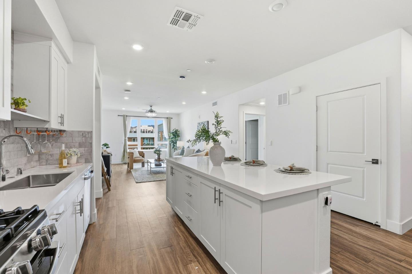 Photo #12: ML82049309 Listing: Photo #12
