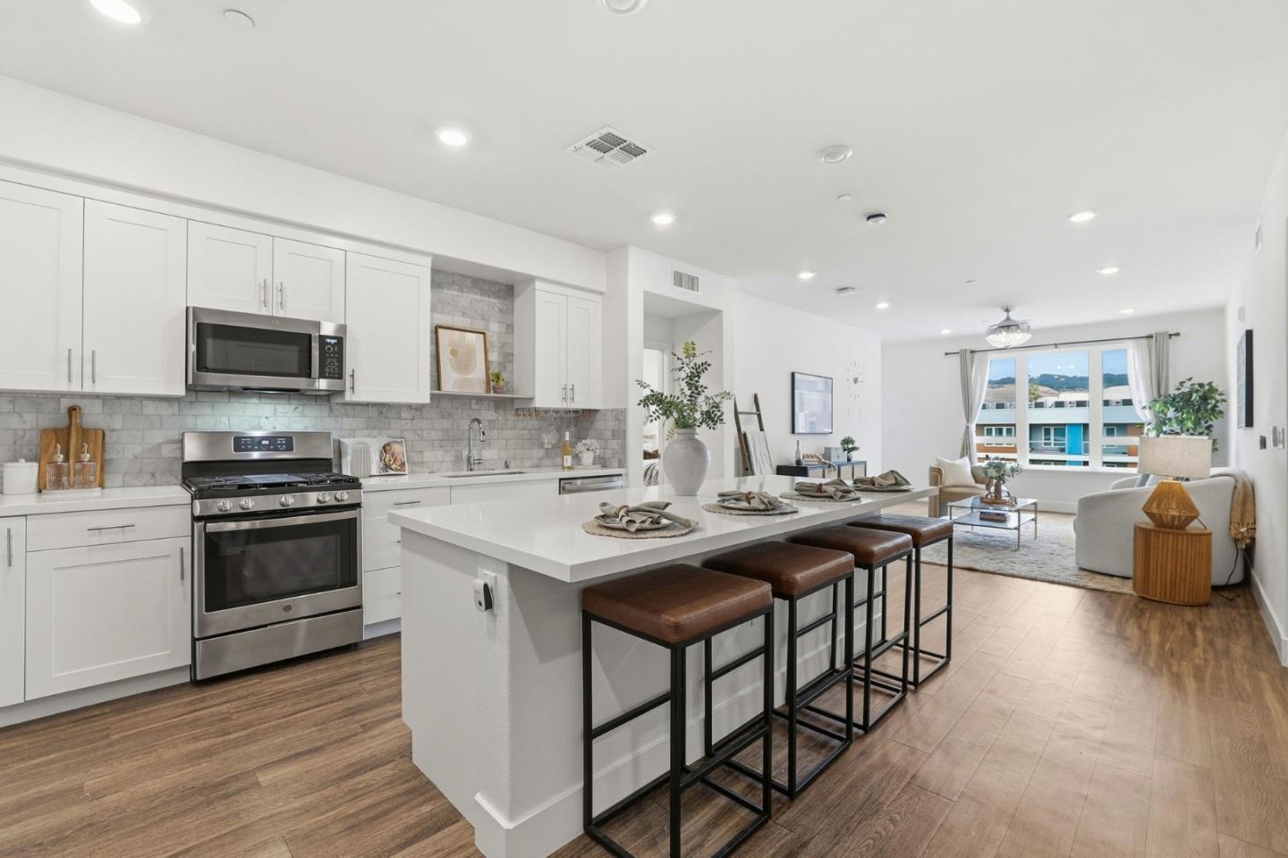 Photo #13: ML82049309 Listing: Photo #13