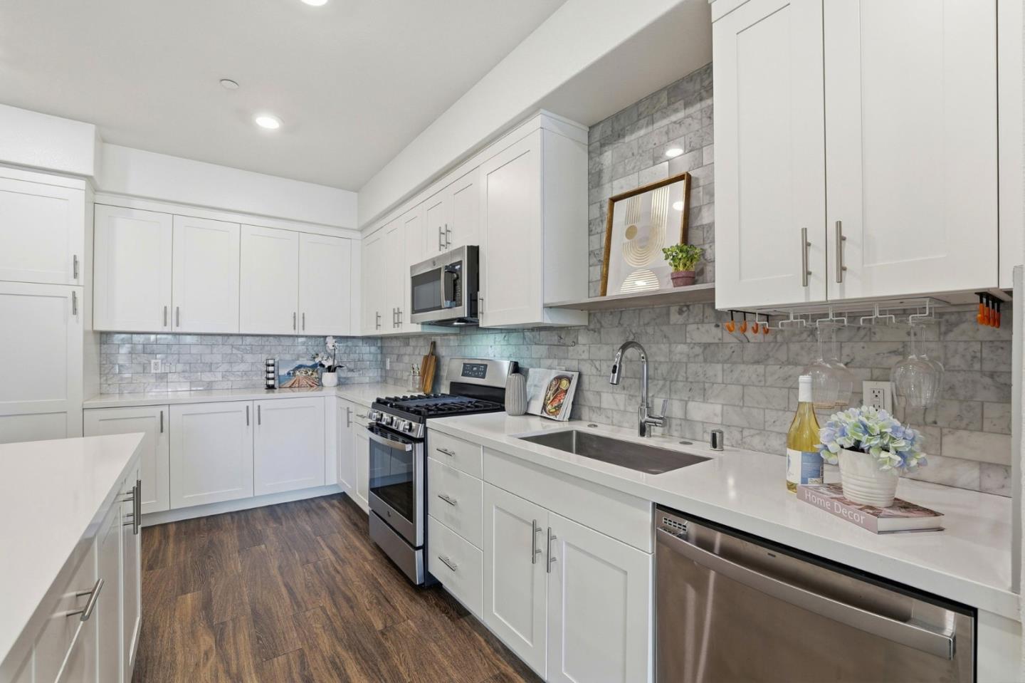 Photo #14: ML82049309 Listing: Photo #14