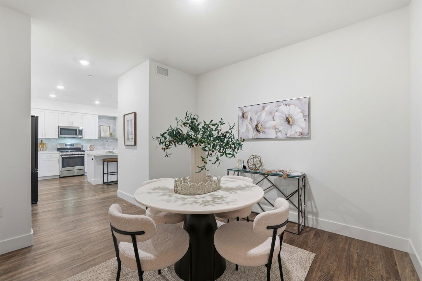 Photo #17: ML82049309 Listing: Photo #17