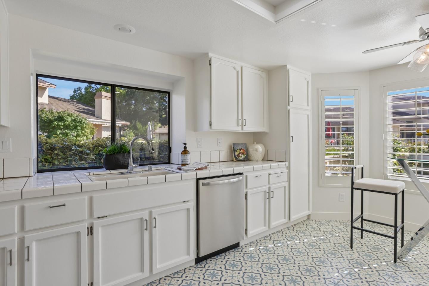 Photo #12: ML82049329 Listing: Photo #12