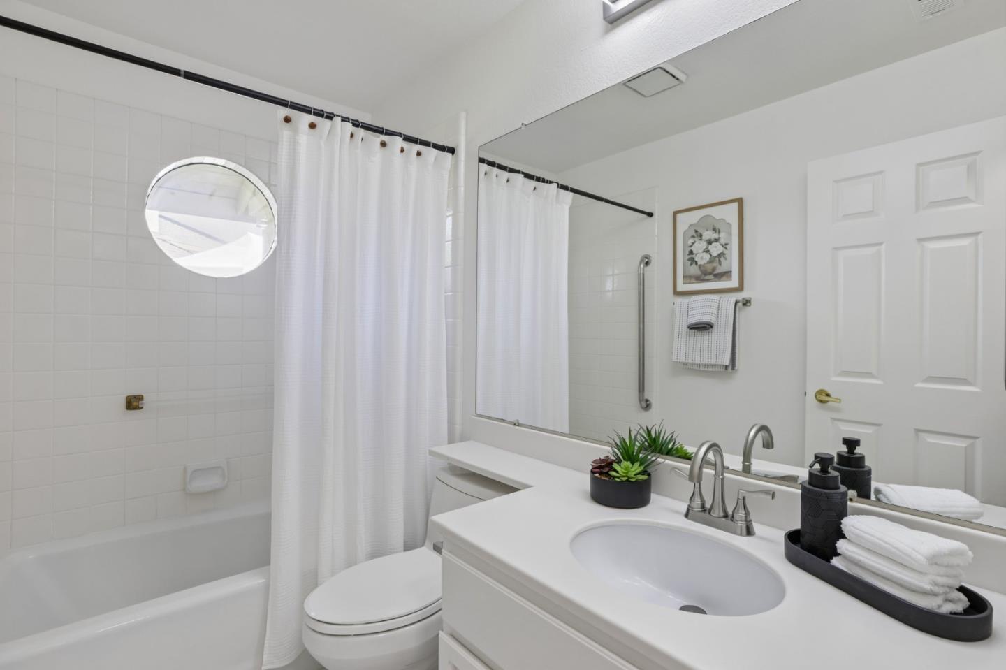 Photo #22: ML82049329 Listing: Photo #22