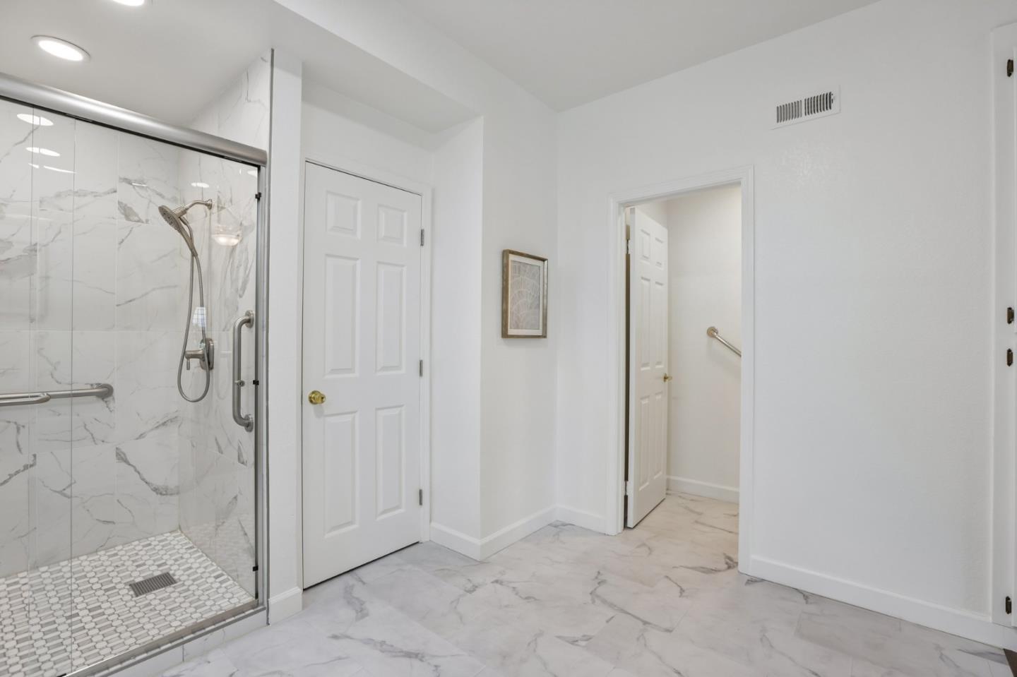 Photo #28: ML82049329 Listing: Photo #28