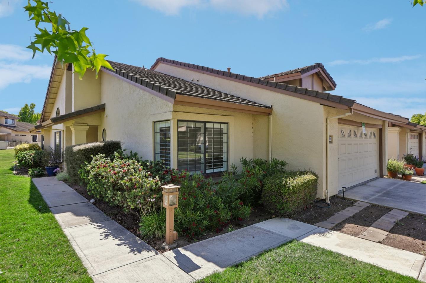 Photo #42: ML82049329 Listing: Photo #42