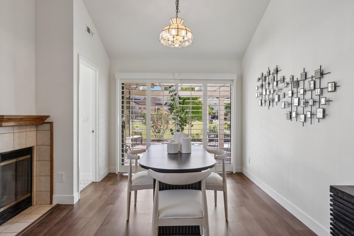 Photo #9: ML82049329 Listing: Photo #9