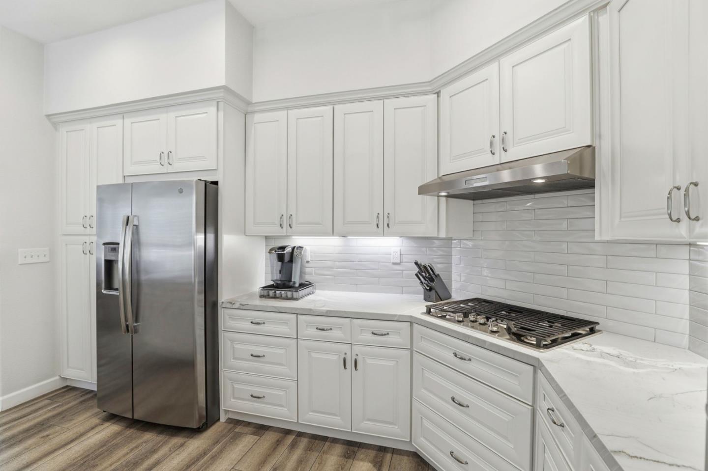 Photo #5: ML82049346 Listing: Photo #5