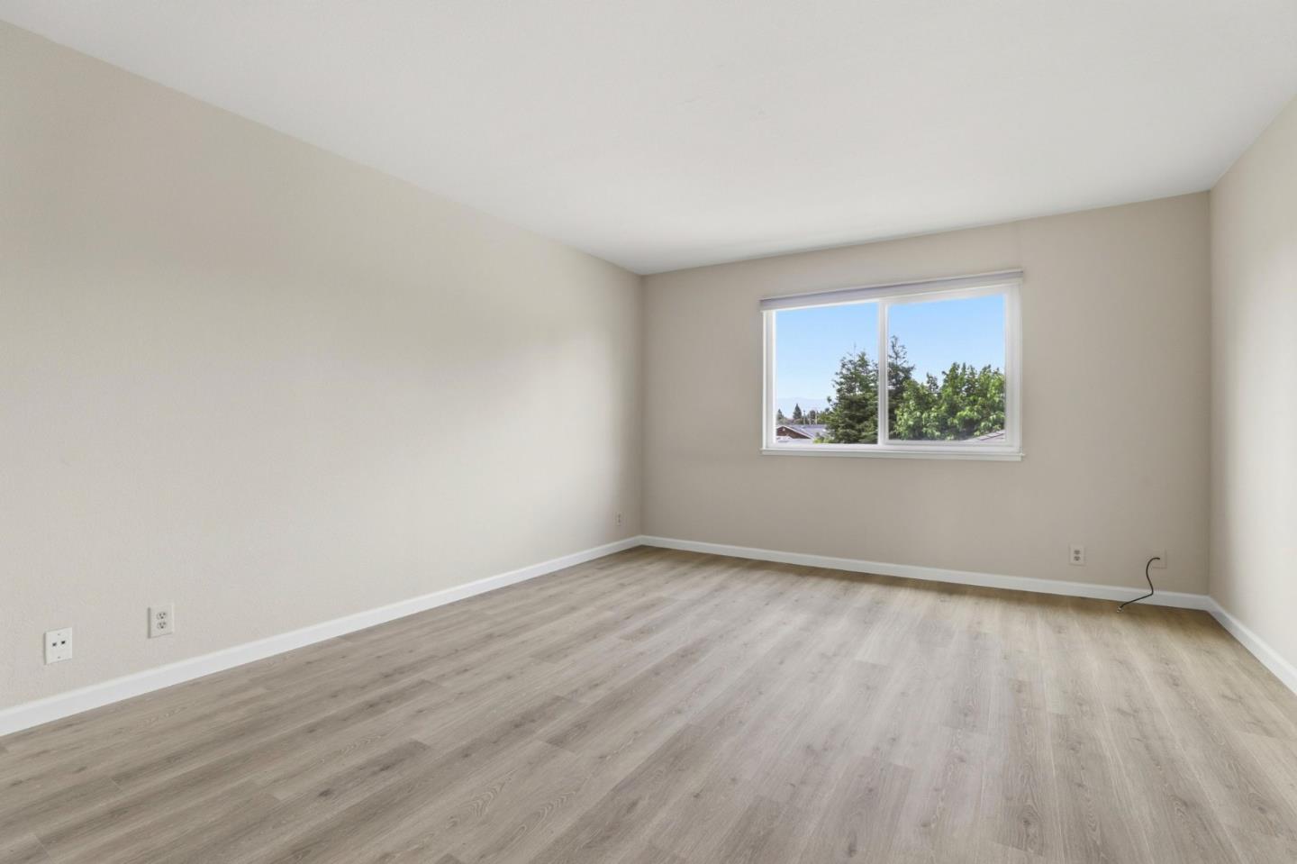 Photo #16: ML82049348 Listing: Photo #16