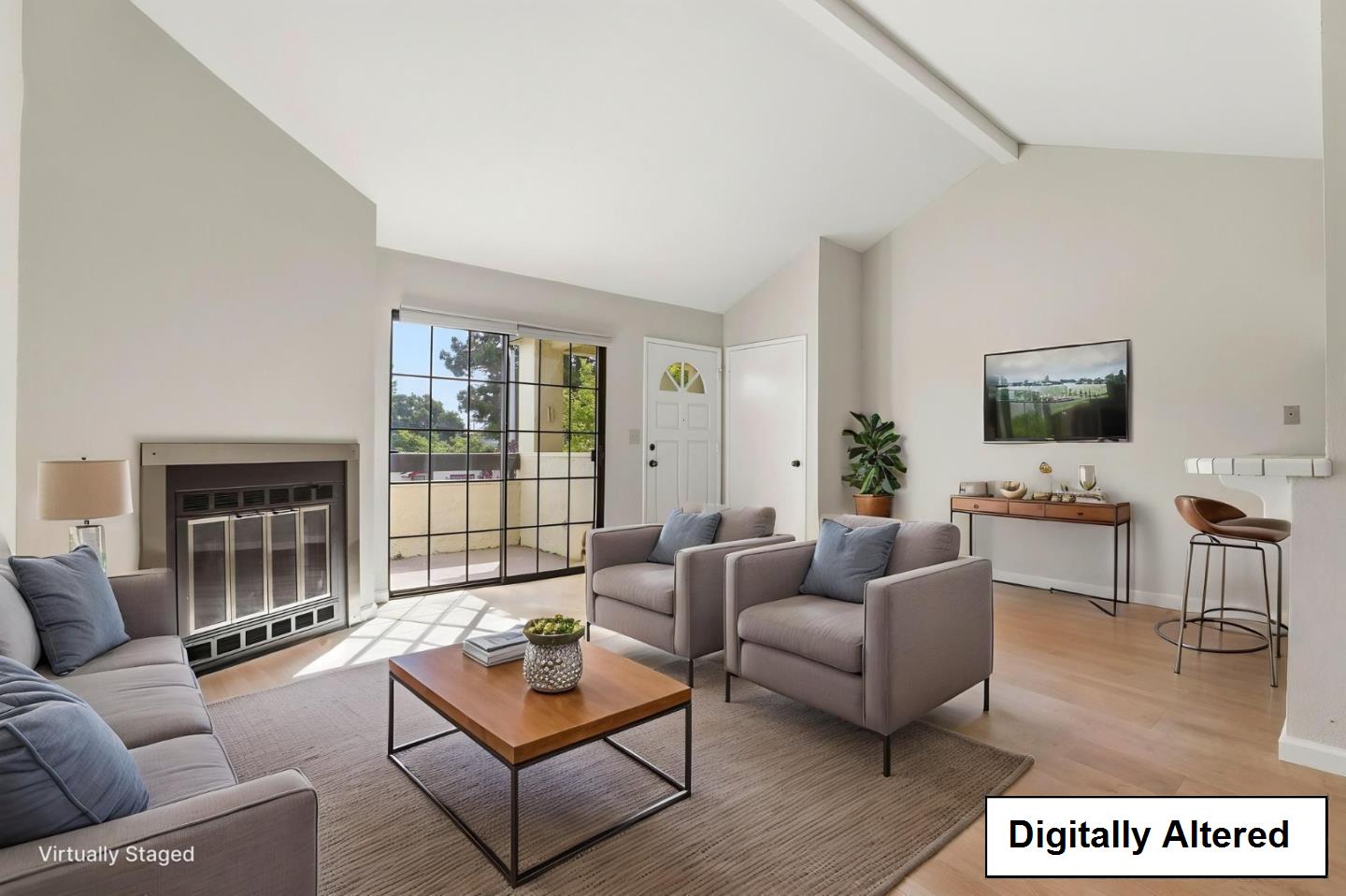 Photo #5: ML82049348 Listing: Photo #5