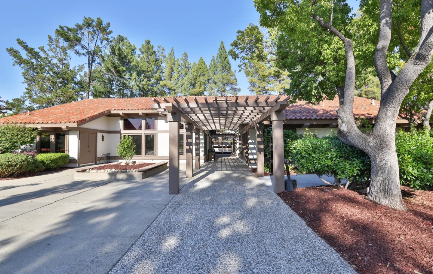 Photo #37: ML82049353 Listing: Photo #37