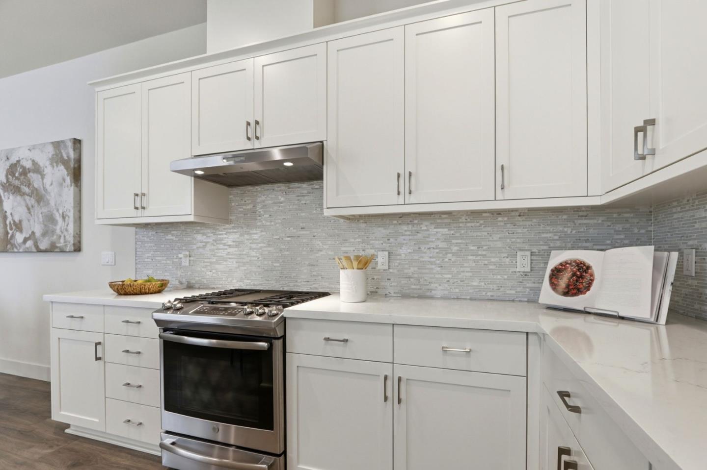 Photo #14: ML82049401 Listing: Photo #14